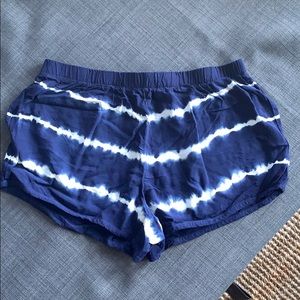 Tie dye flowy shorts